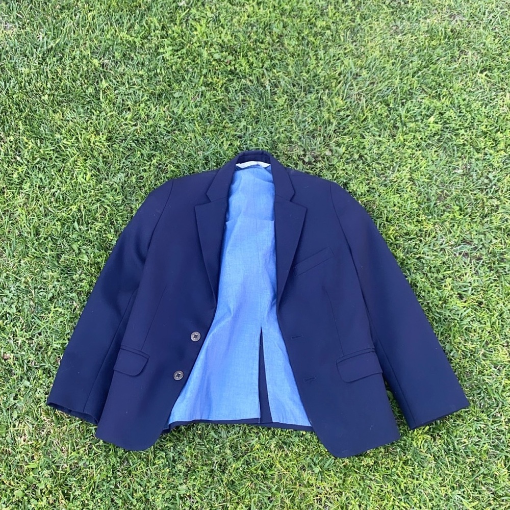 Boys Navy blue blazer.